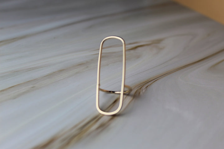 Claire Geometric Rectangle Wire Ring